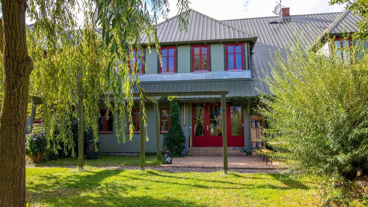 Latzow Apartment | 270m² apartment - apartment