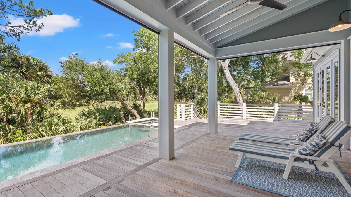 Vanderhorst Plantation House | 272 Tallow Tree: 5BR Home, Private Pool and Spa, Beach/Bike Gear Credit