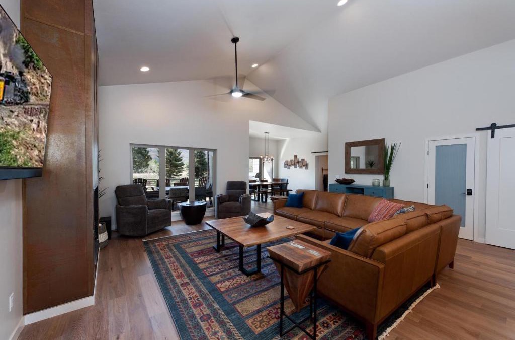 Trimble House | 275 Estancia Loop