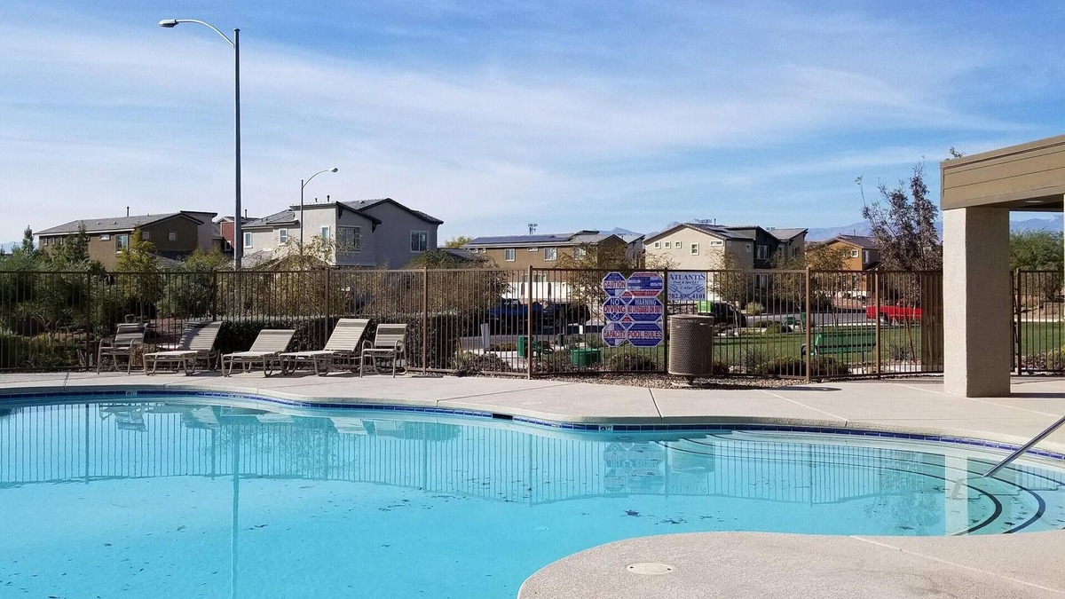 North Las Vegas House | 2B/2B House, Gated near Aliente Casino, Near VA Hosp, Speedway, Fremont, Strip