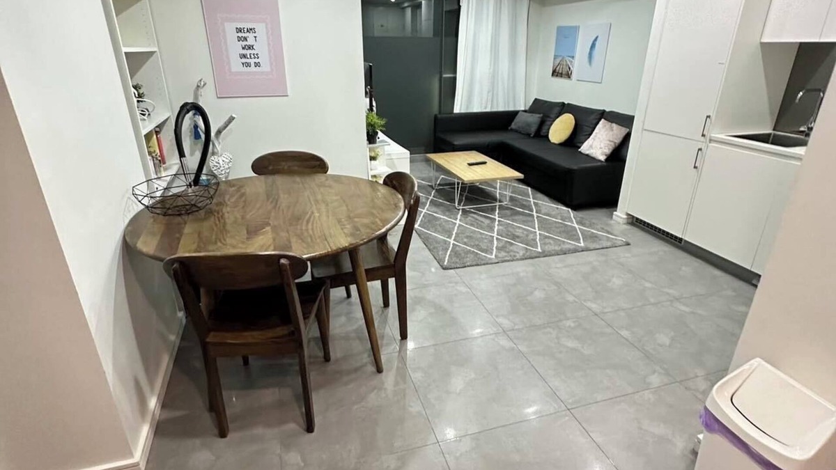 Darling Harbour Apartment | 2BD Apt with Large Courtyard near The Star Casino