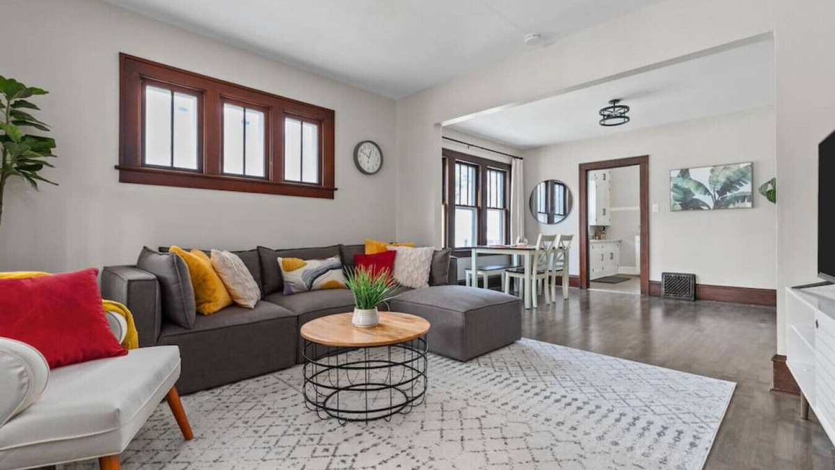 Appleton House | 2BD Home 4 Min Downtown Appleton