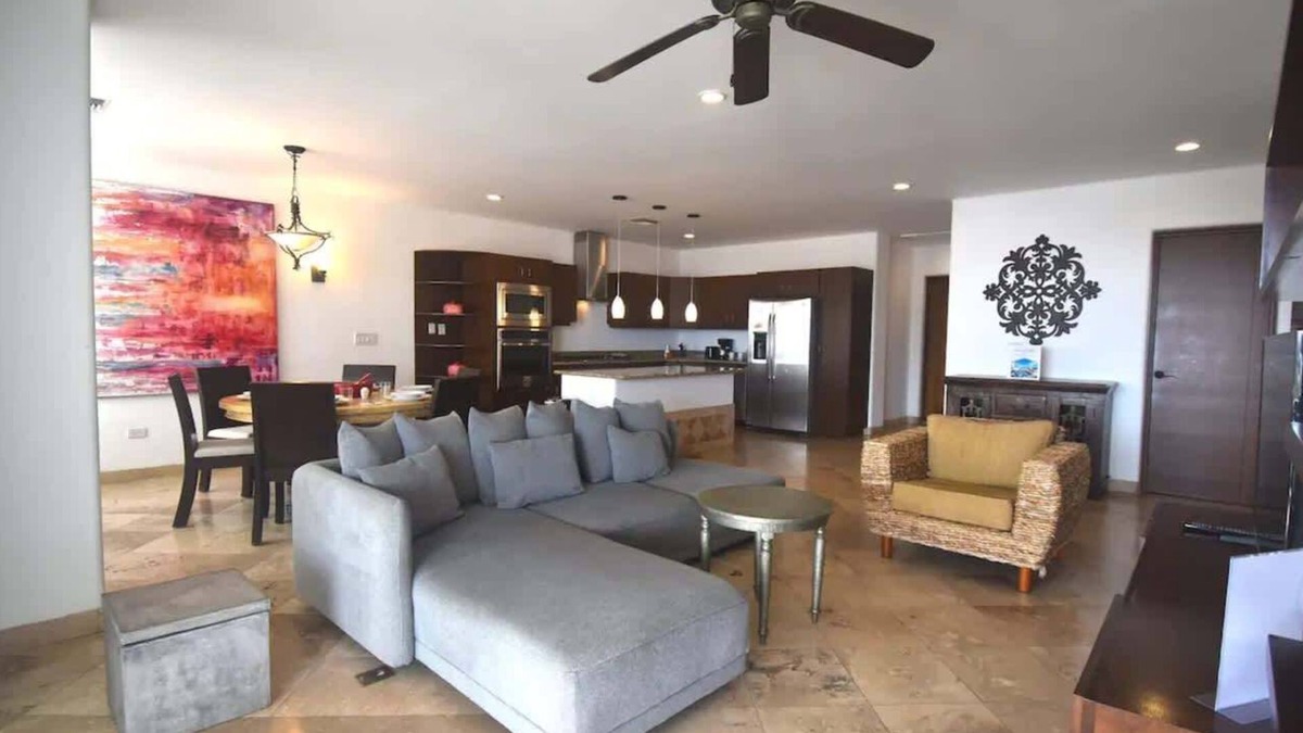 Centro Condo | 2BD Luxury Oceanview Condo with Private Pool