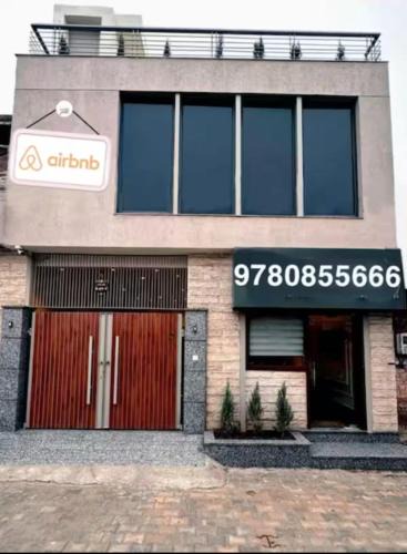 Ludhiana Apartment | 2BHK GUEST HOUSe,Ishr Nagar Bridge To Lohara Road