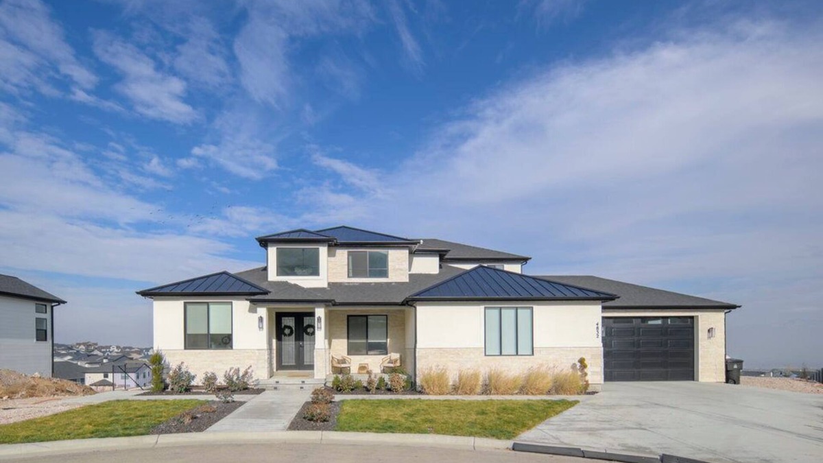 Herriman Apartment | 2BR, 1BA, Furnished, Smart Apt, 6 Mo Stay, Dog-Fr