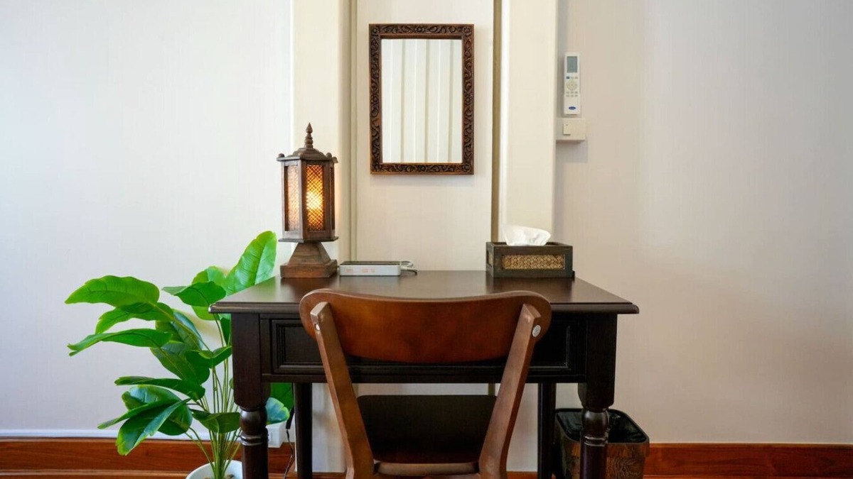 Chakkrawat House | 2BR 1SFB Home In Chinatown 5 Min MRT - Nivas Wanit