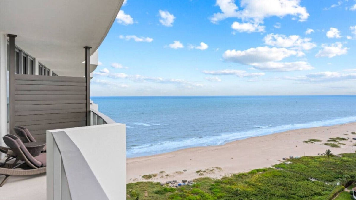 Florida North Atlantic Coast Apartment | 2BR 2BA w/ocean views in Luxury Resort Amrit.