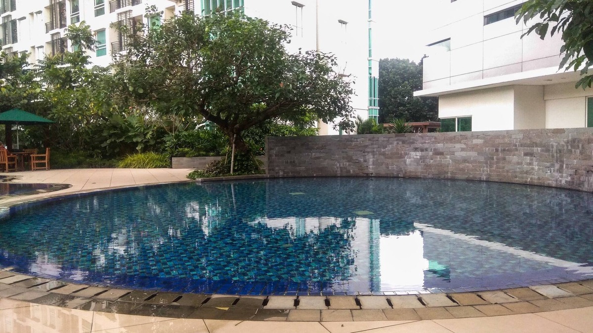 East Jakarta Apartment | 2BR Apartment with City View @ Woodland Park Residence