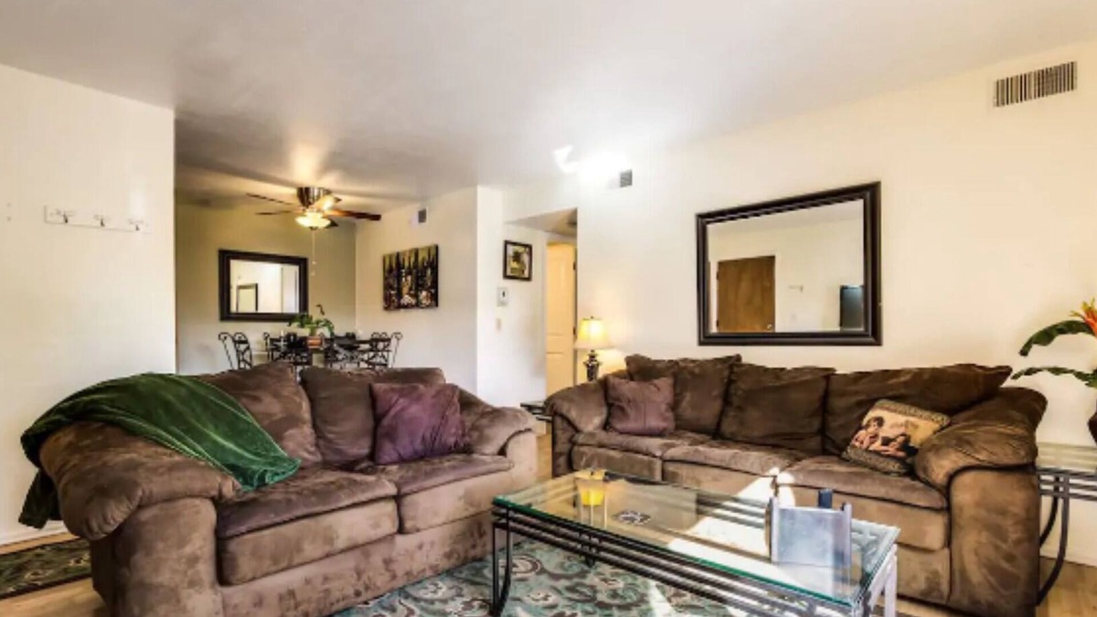 Glenwood Grove - North Iris Condo | 2BR, Beautifully Remodeled, Central, HAPPY PLACE!