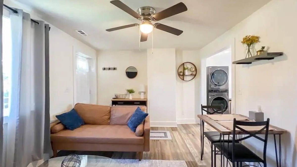 Parker Apartment | 2BR Cedar Lane Road Retreat at Swamp Rabbit Trail!