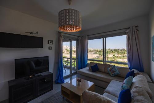 Ain Sokhna Ski Chalet | 2BR Chalet Direct on swimming pool Ain Sokhna