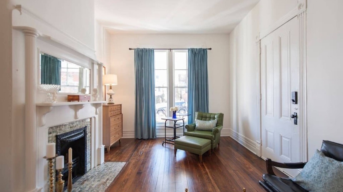 Clifton Apartment | 2BR -HISTORIC & BRIGHT *PERFECT SPOT-FRANKFORT AVE