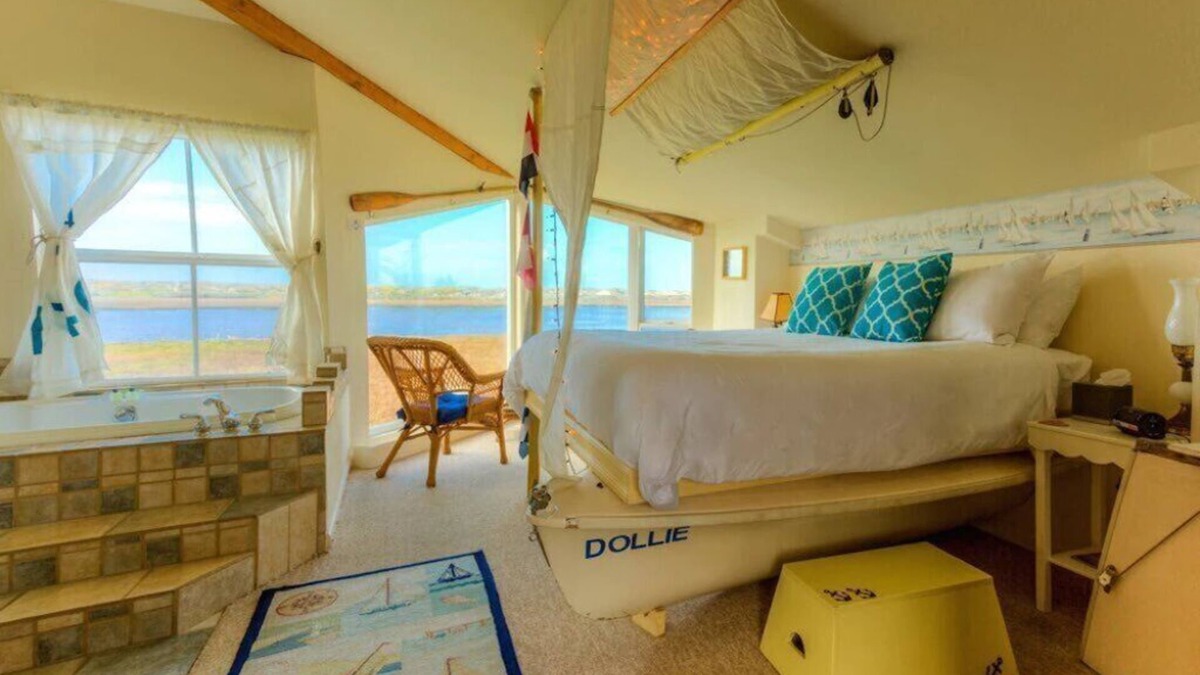 Moss Landing Apartment | 2nd floor, panoramic views, 2-person soaking tub, fireplace
