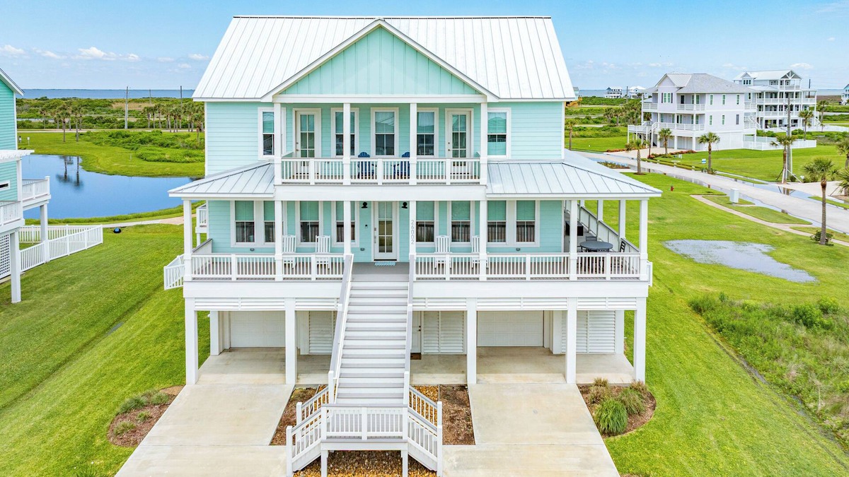 Red Fish Cove House | 2nd Row Retreat, Elevator, Beach & Bay Views, All Bedrooms w/Deck Access
