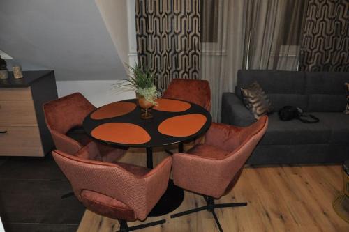 Nordweststadt Apartment | 2Zi Wo 6 PersBetten ab 1 Meter breit