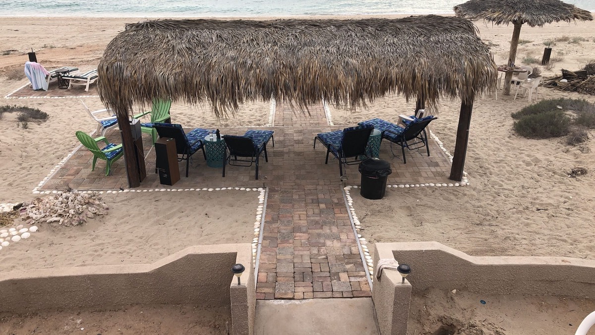 Puerto Penasco Apartment | 3/2/1 BDRM CASITA apartments with OCEANFRONT Sky patio & Beach Palapas