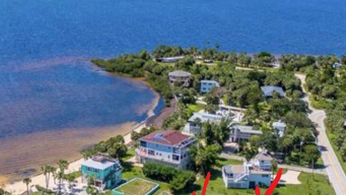 Pine Island House | 3/2 FL GULFSIDE BCH-HOUSE & 2 BEACHES! 10-EXCEPTIONAL. SPOTLESS! SLEEPS 6. Ahh!