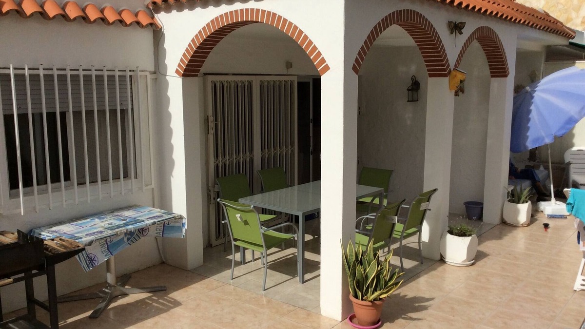 Puerto Rico House | 3 Bedroom Bungalow short & level walk to beach. Close to bus station and shops.