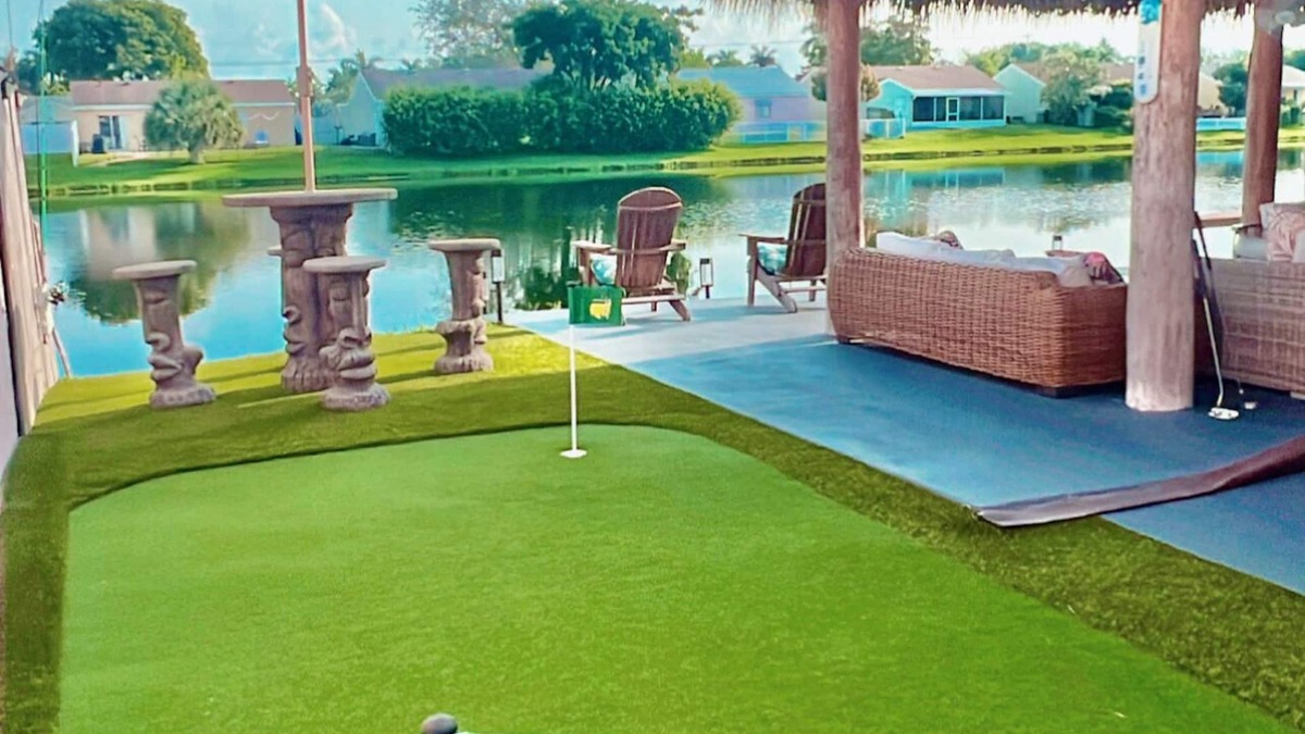 Whisper Walk House | 3 BDRM LAKE HOUSE OF BOCA RATON HEATED POOL TIKI HUT AND GOLFING PUTTING GREEN