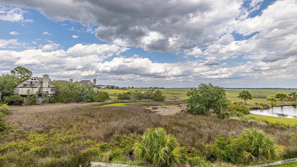 St. Simons Island Condo | 3 Bed, 3 Bath, Marshfront, Beautiful, Updated Condo. Located in Sea Palms on SSI