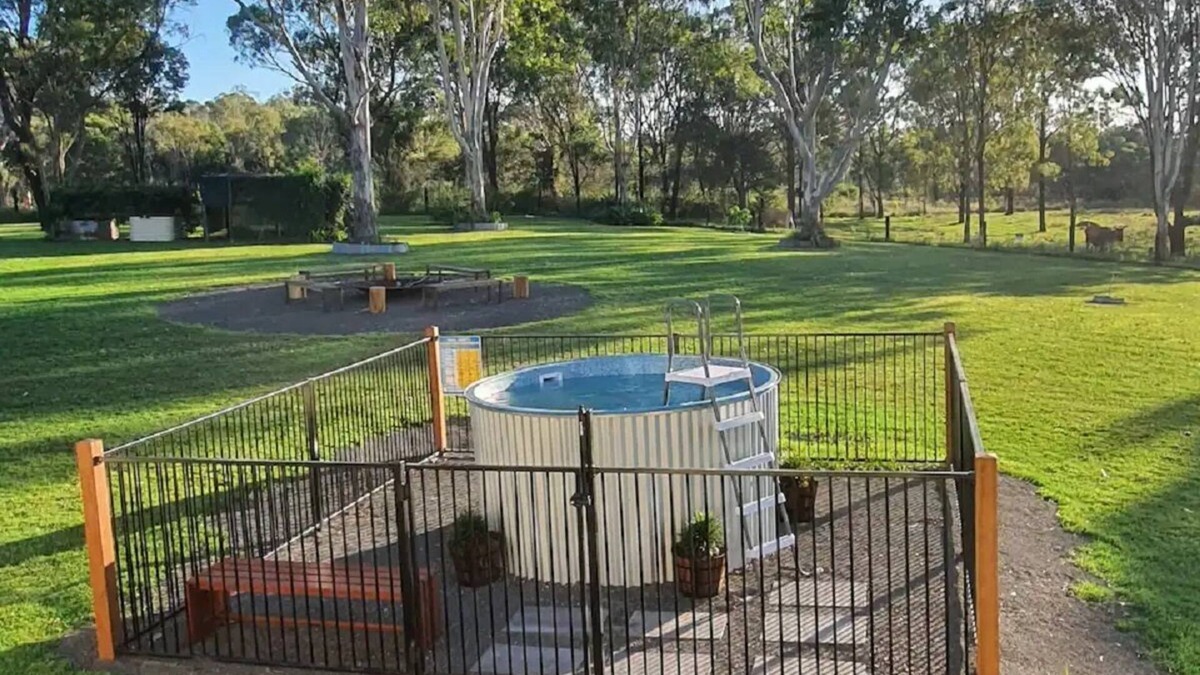 Blackbutt North Other | 3 bed cottage nestled at centre of 21 acres
