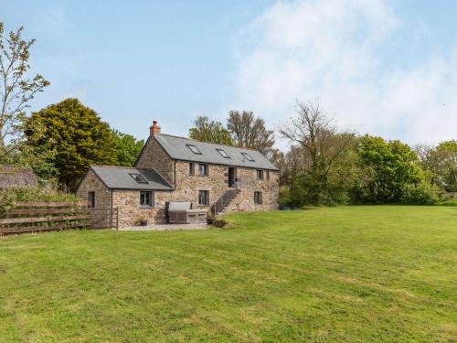 Saint Erth Praze House | 3 Bed in Hayle 78551