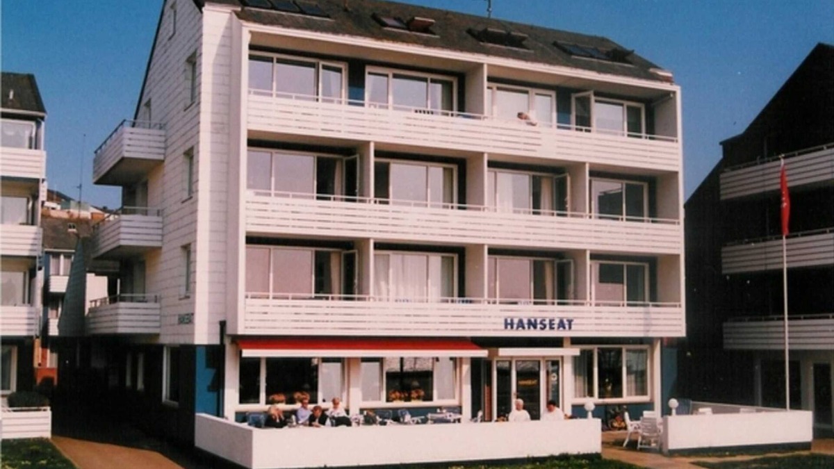 Helgoland House | 3 bed room. Balcony. Lake view - House Hanseat