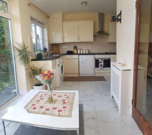 Lucan House | 3 Bedroom 3 Bathroom House, Dublin