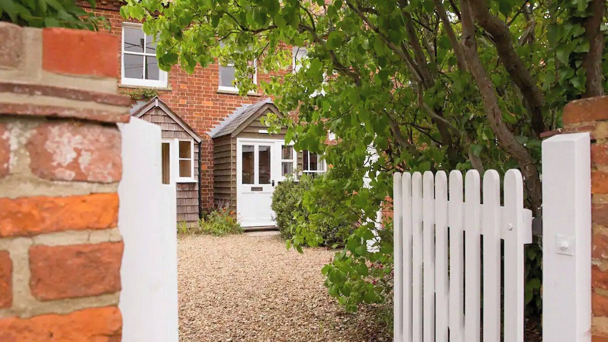 Brancaster Staithe Apartment | 3 bedroom accommodation in Brancaster Staithe