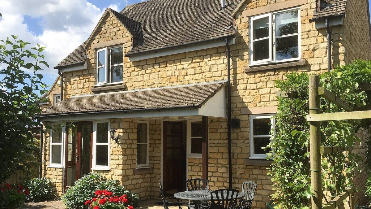 Moreton-in-Marsh Cottage | 3 bedroom accommodation in Moreton-in-Marsh