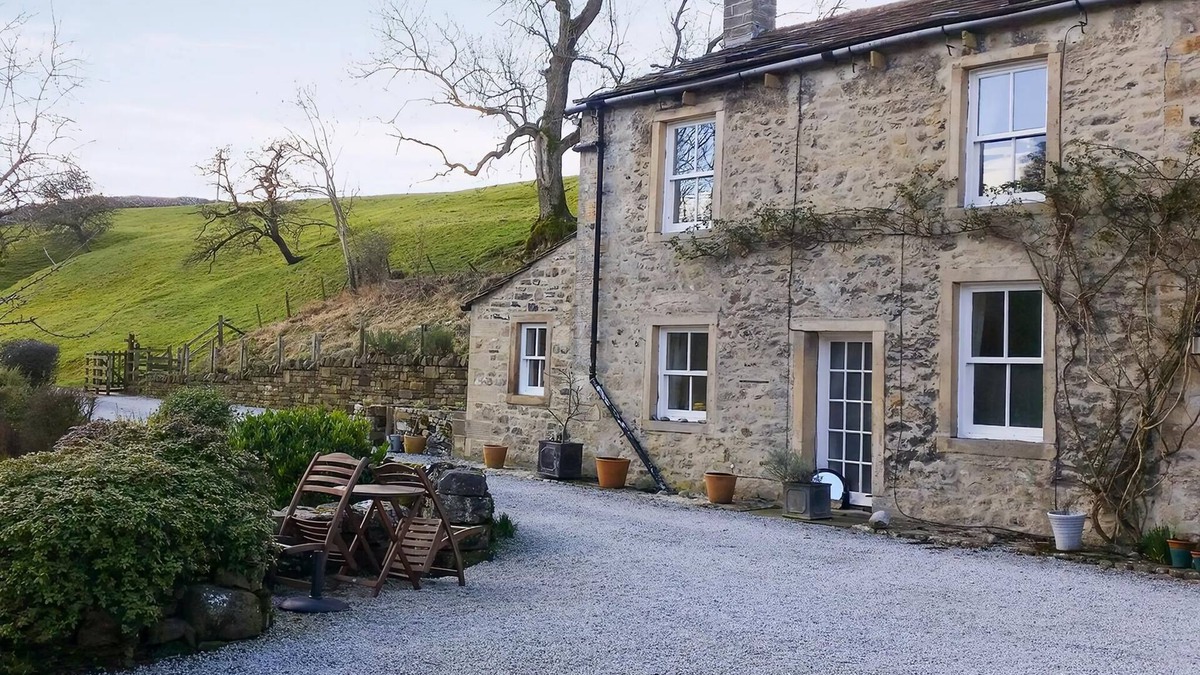 Kirkby Malham Cottage | 3 bedroom accommodation in Scalegill, near Kirkby Malham