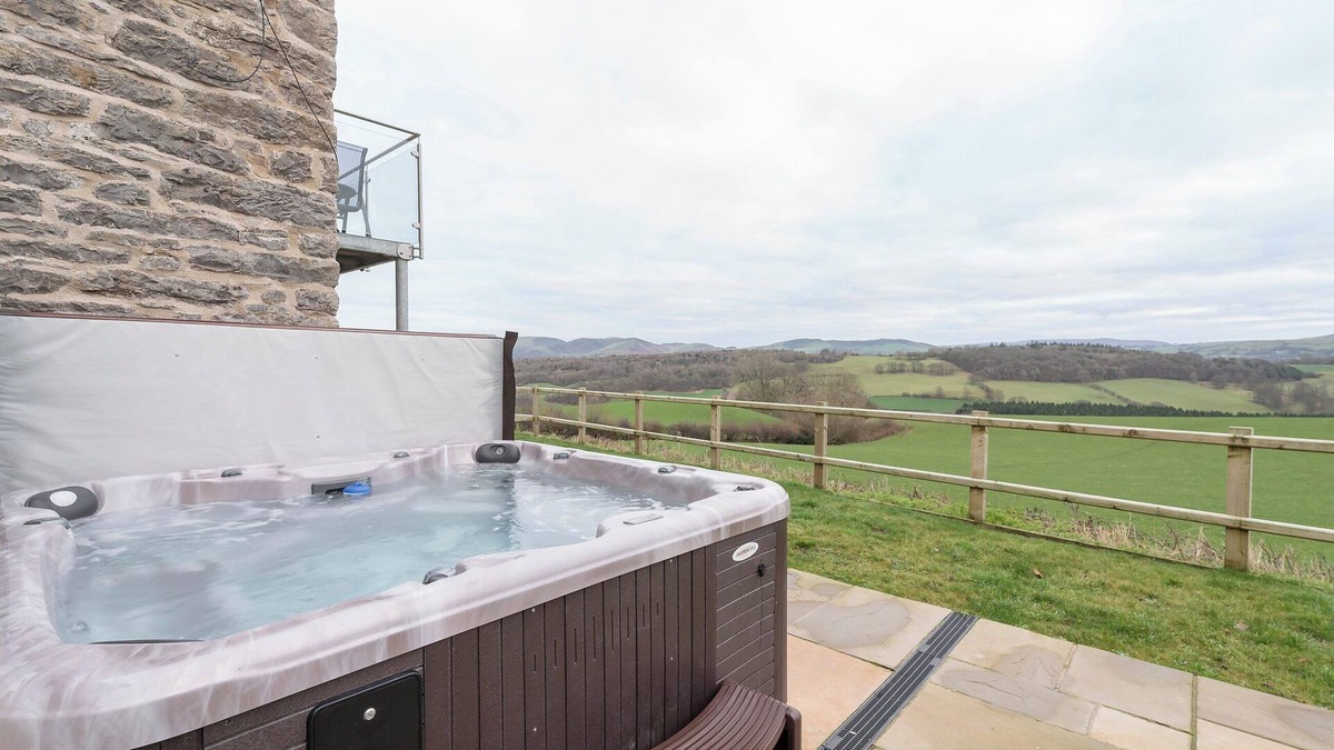 Graigfechan Cottage | 3 bedroom accommodation in Pwllglas, near Ruthin
