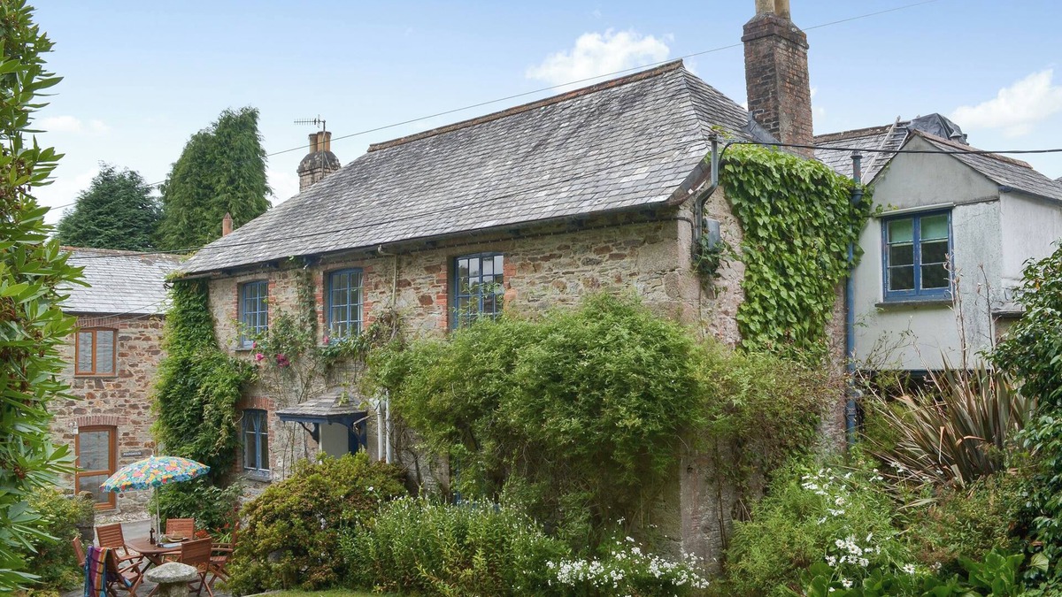 Lostwithiel Cottage | 3 bedroom accommodation in Lostwithiel
