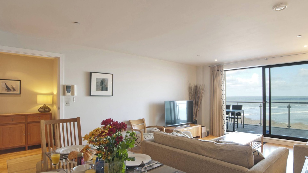 Westleigh Apartment | 3 bedroom accommodation in Westward Ho!