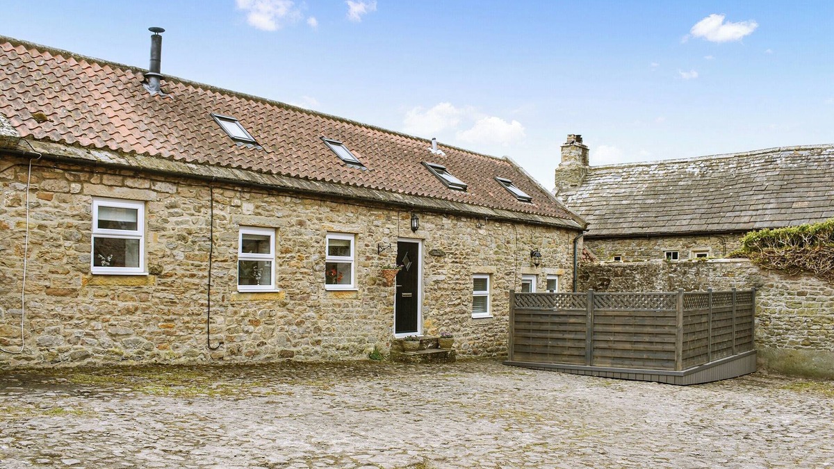 Kirby Hill Cottage | 3 bedroom accommodation in Kirby Hill, near Richmond