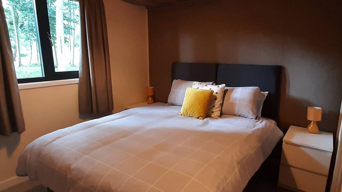 Felton Cabin | 3 bedroom accommodation in Shrewsbury