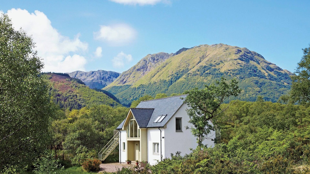West Laroch Cottage | 3 bedroom accommodation in North Ballachulish, Glencoe