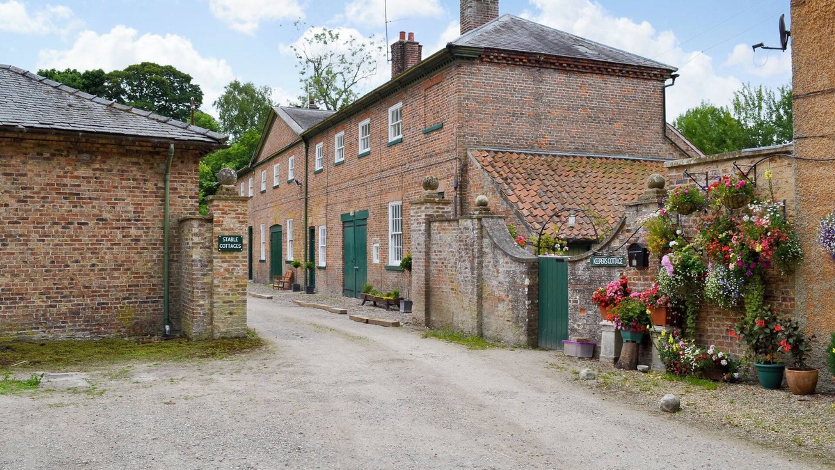 Rudston Cottage | 3 bedroom accommodation in Rudston, near Bridlington