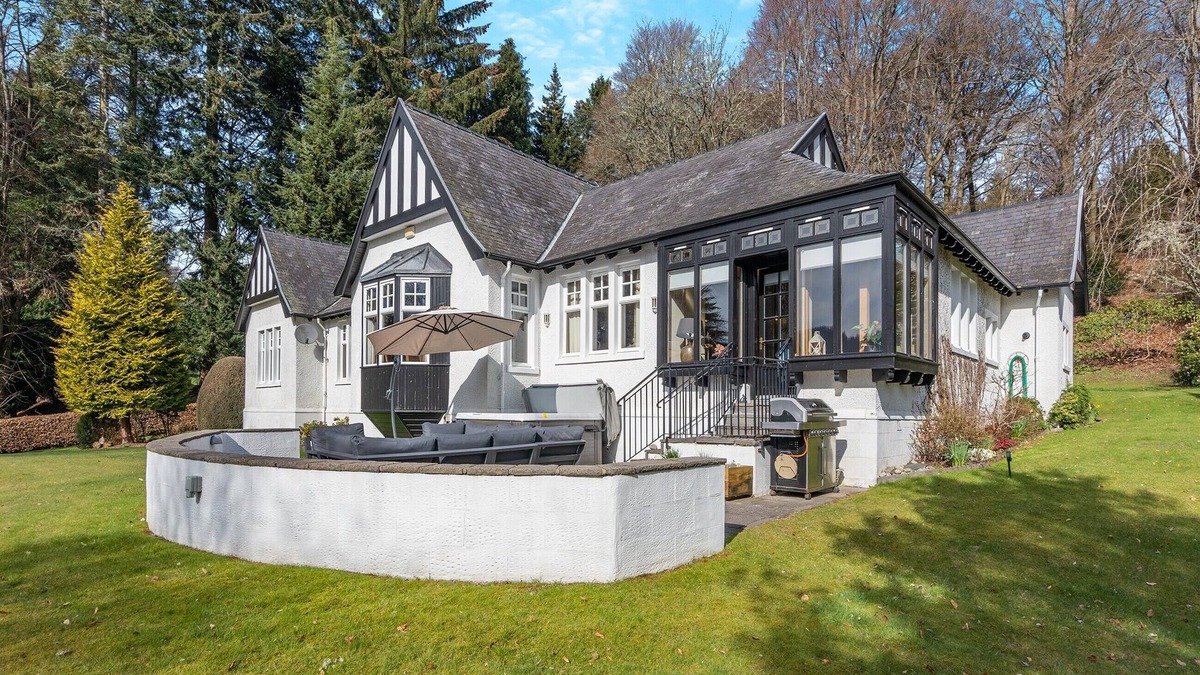 Pitlochry Cottage | 3 bedroom accommodation in Pitlochry