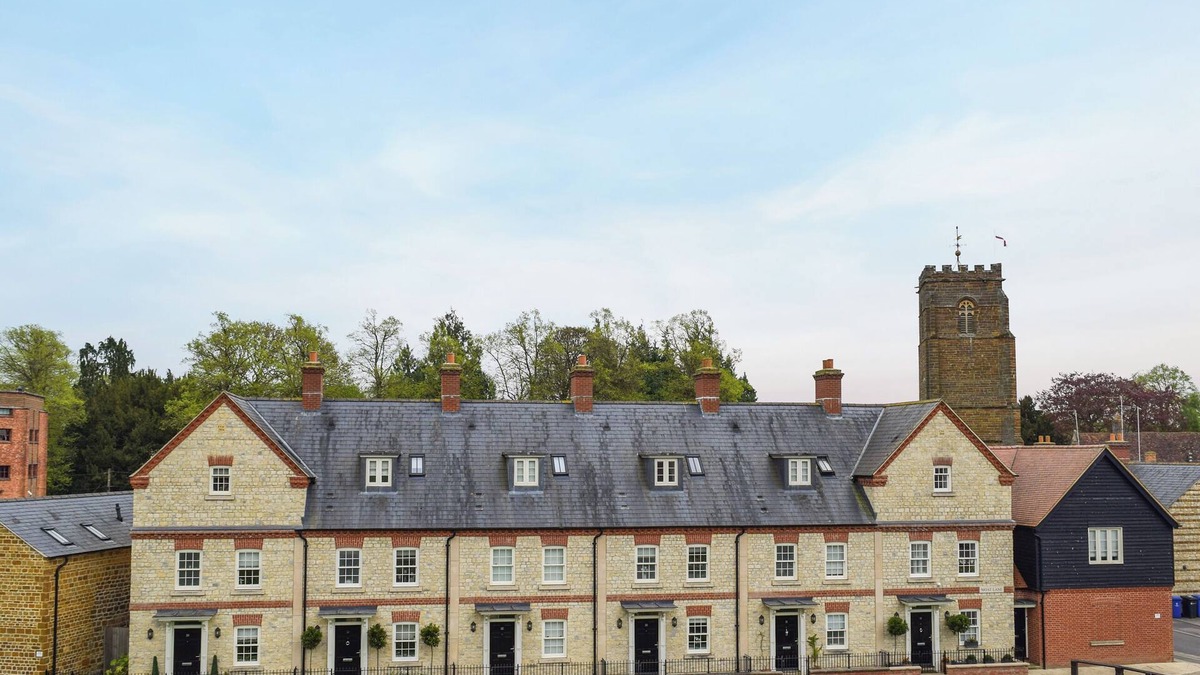 Towcester Cottage | 3 bedroom accommodation in Towcester