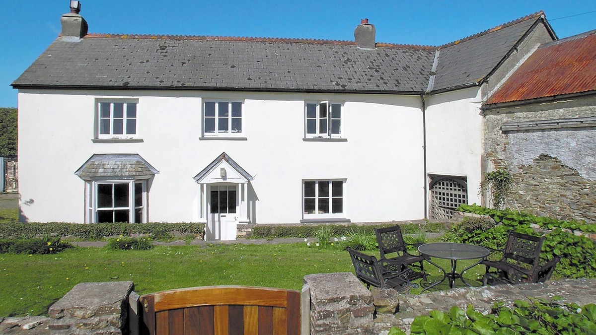 Beaford Cottage | 3 bedroom accommodation in Beaford, near Great Torrington