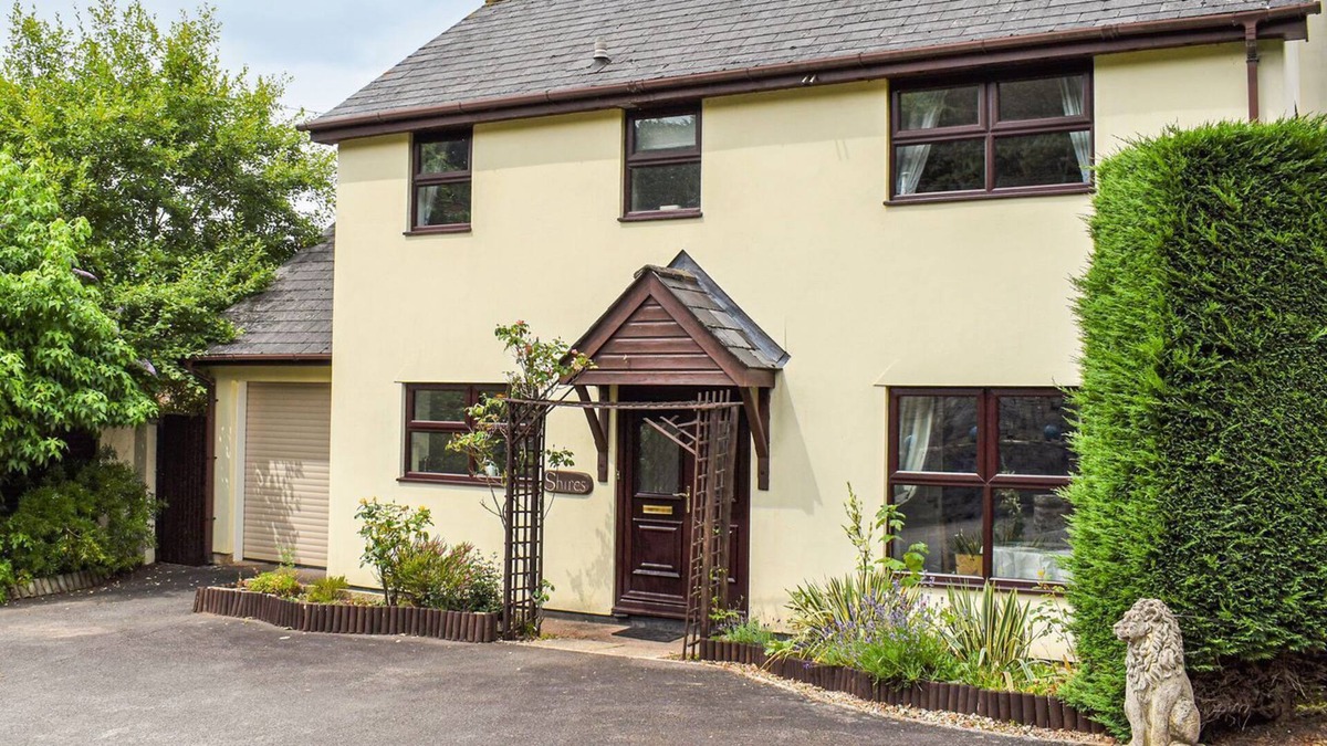 Bampton Cottage | 3 bedroom accommodation in Bampton
