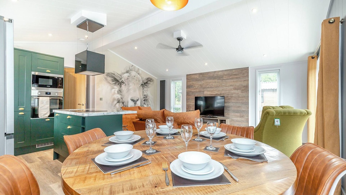 Caerwys Ski Chalet | 3 bedroom accommodation in Caerwys