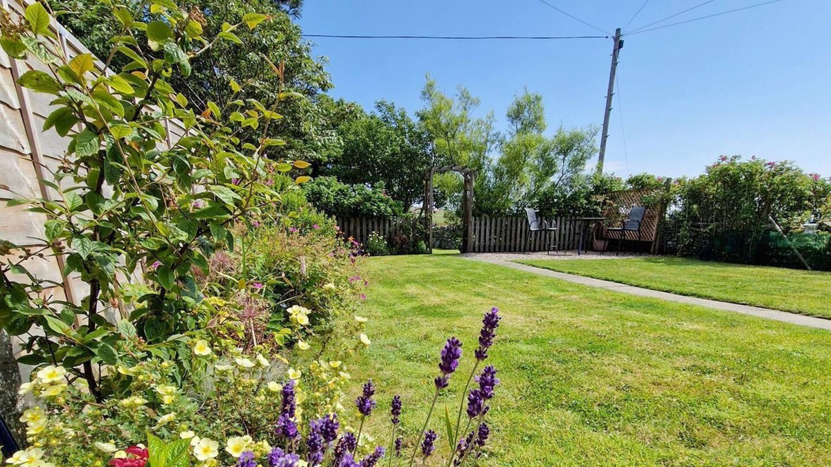 Lybster Cottage | 3 bedroom accommodation in Lybster, near Wick