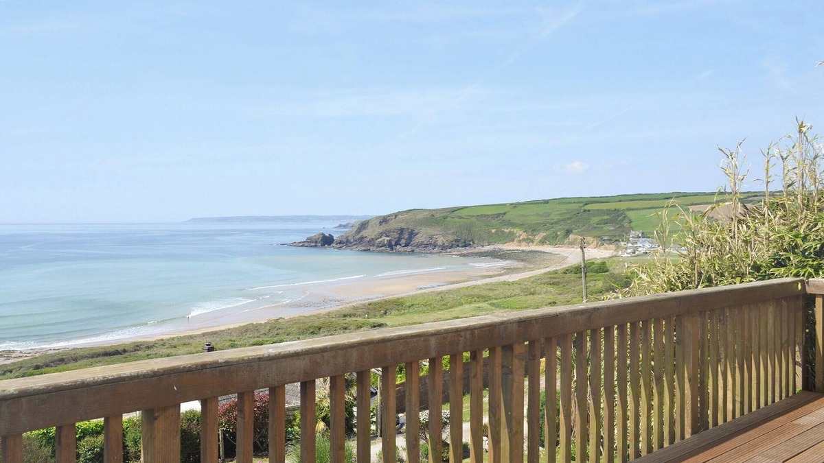 Praa Sands Cottage | 3 bedroom accommodation in Praa Sands, near Penzance
