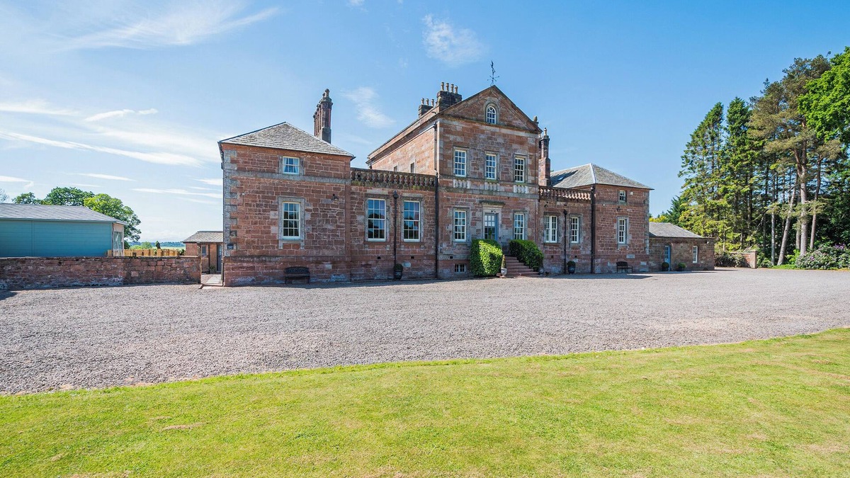 Kirkpatrick Fleming Cottage | 3 bedroom accommodation in Annan