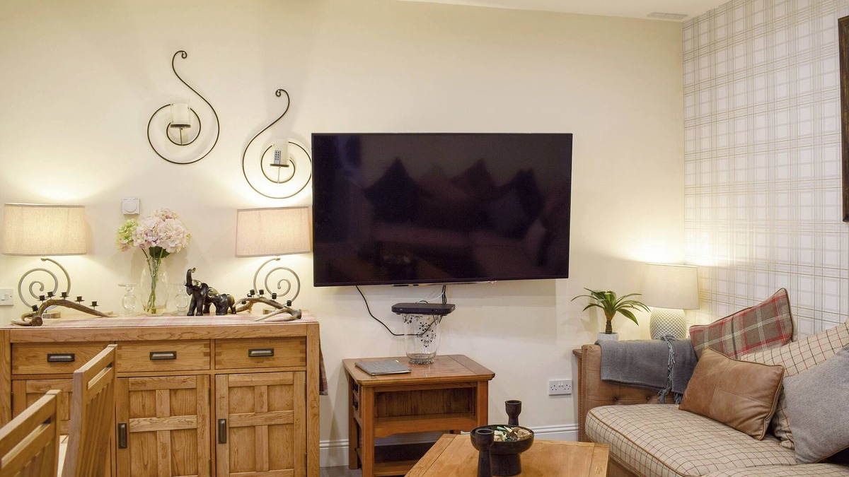 Crieff Cottage | 3 bedroom accommodation in Crieff