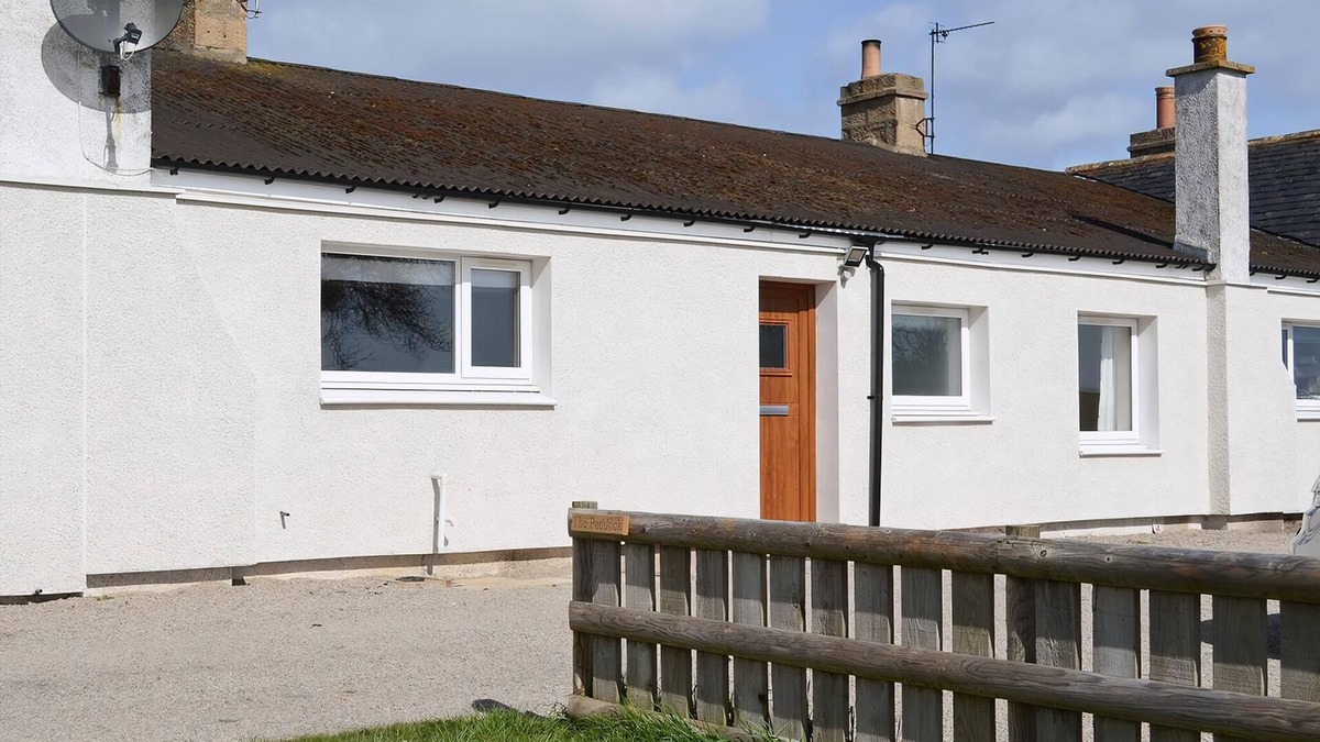 Tain Cottage | 3 bedroom accommodation in Portmahomack, near Tain