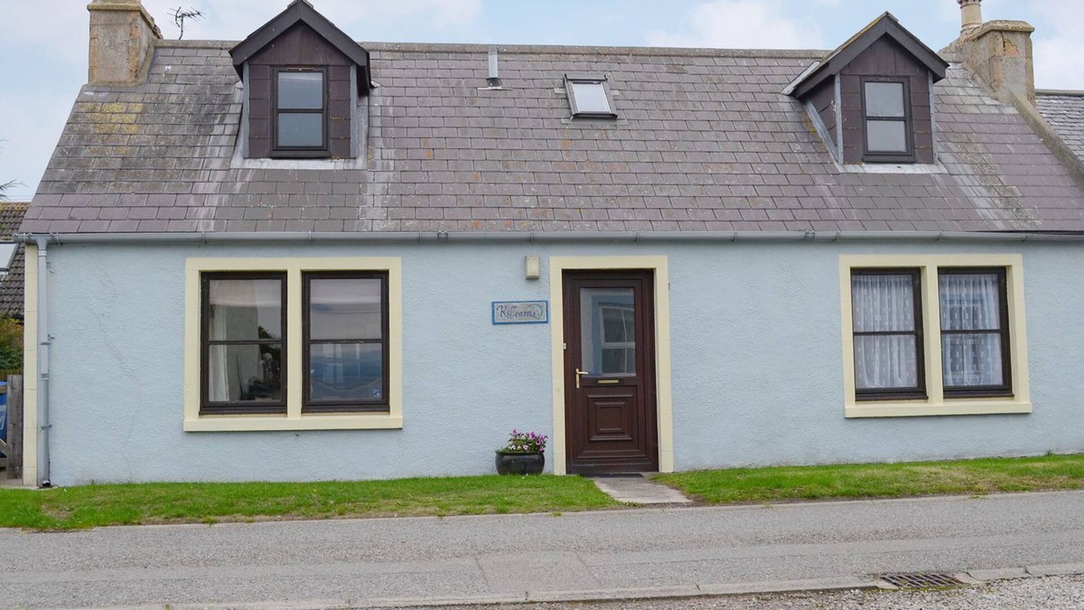 Portmahomack Cottage | 3 bedroom accommodation in Portmahomack, near Tain