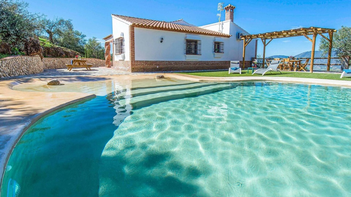 El Gastor House | 3 bedroom amazing home in El Gastor